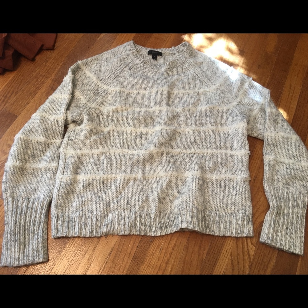 Jcrew grey long sleeve wool sweater